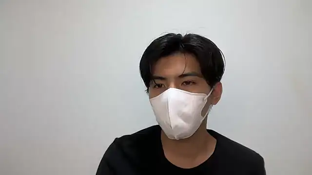 Lio kun online show from September 28, 2025, 10:04 pm