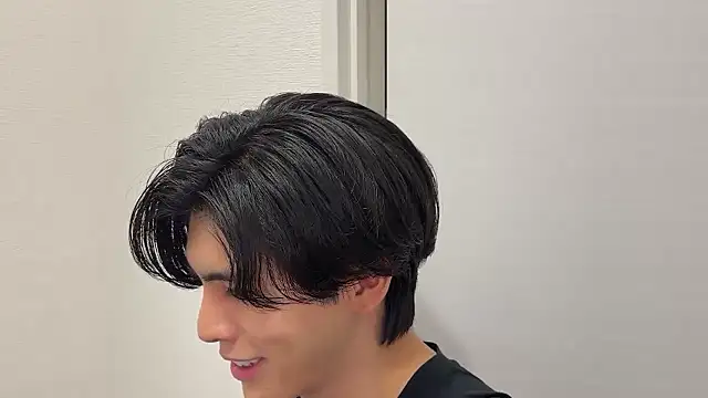 Lio kun online show from November 18, 2025, 8:19 am