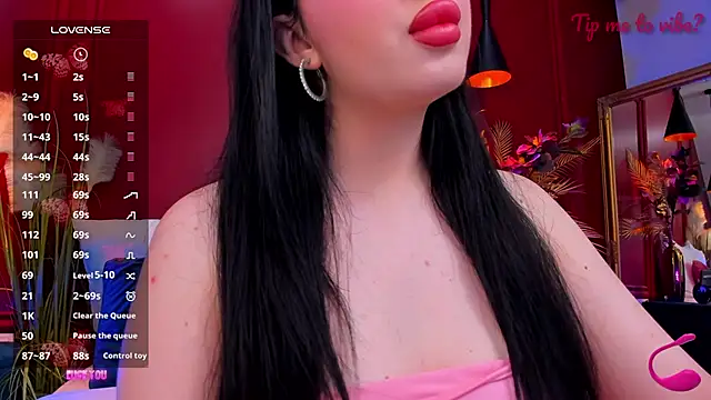 Mayzzie online show from May 18, 2026, 7:52 pm