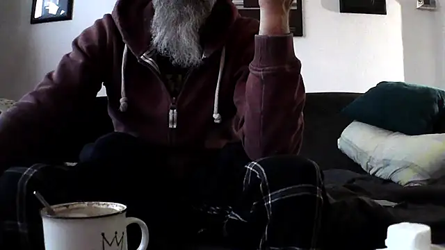 Snapshot of Kingsscepter chatting on February 5, 2025, 8:32 am Kingsscepter online show from February 5, 2025, 8:32 am