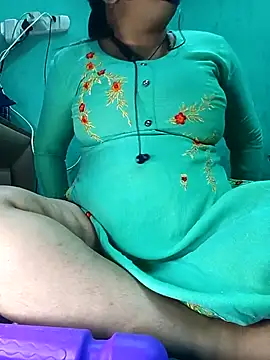 Snapshot of hotty_manisha chatting on November 30, 2025, 5:50 pm hotty manisha online show from November 30, 2025, 5:50 pm