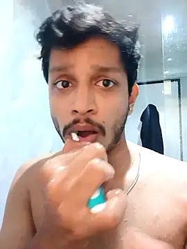 skinnyyyyyyyyy online show from May 23, 2026, 3:34 am