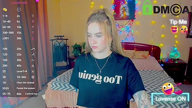 Snapshot of alexa_glory chatting on December 22, 2024, 11:44 am alexa glory online show from December 22, 2024, 11:44 am