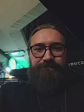 mazerunner34 online show from November 9, 2025, 5:55 pm