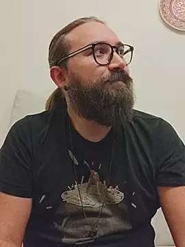 mazerunner34 online show from November 17, 2025, 10:15 pm