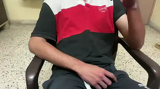 Snapshot of rahul_4u chatting on March 14, 2025, 9:54 pm rahul 4u online show from March 14, 2025, 9:54 pm