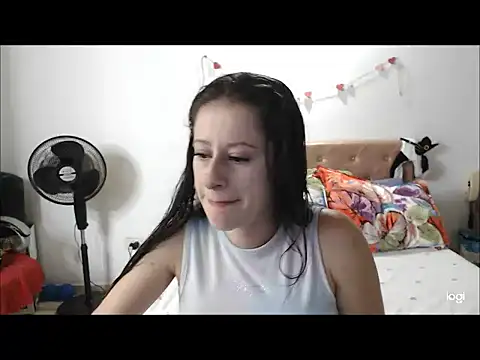 Snapshot of amelia_bella chatting on May 15, 2026, 10:28 pm amelia bella online show from May 15, 2026, 10:28 pm