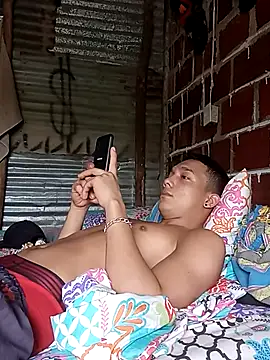 Snapshot of tayson_ chatting on February 3, 2025, 1:30 pm tayson online show from February 3, 2025, 1:30 pm