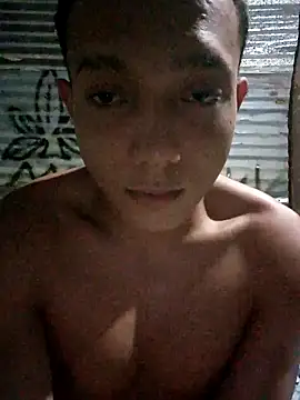 Snapshot of tayson_ chatting on February 5, 2025, 10:51 am tayson online show from February 5, 2025, 10:51 am