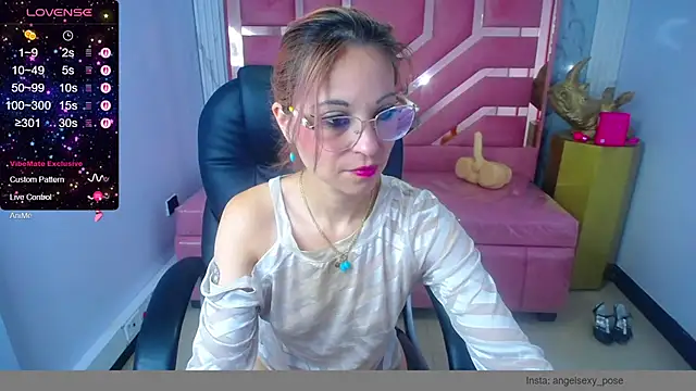 Snapshot of abril_ch_ chatting on June 1, 2026, 12:29 pm abril ch online show from June 1, 2026, 12:29 pm
