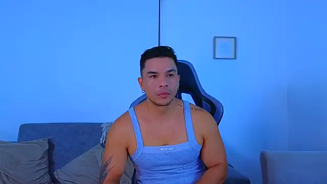 Snapshot of estebandelouis chatting on July 12, 2026, 2:08 pm estebandelouis online show from July 12, 2026, 2:08 pm