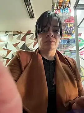 NATHALIA-28  online show from May 15, 2026, 12:56 pm