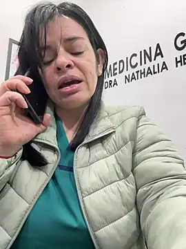 NATHALIA-28  online show from May 26, 2026, 12:12 pm
