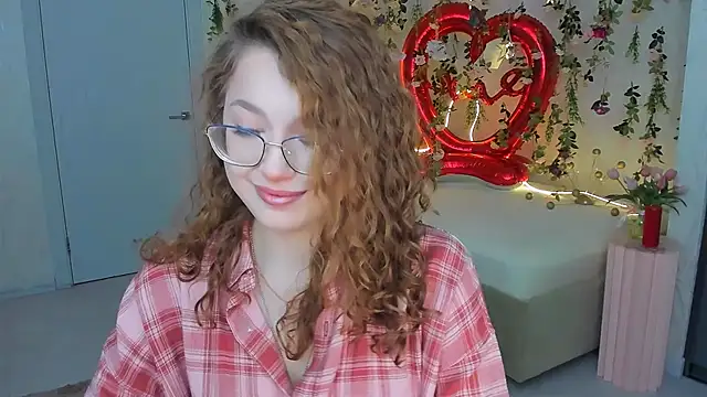 SereneFlame online show from February 15, 2026, 6:04 pm