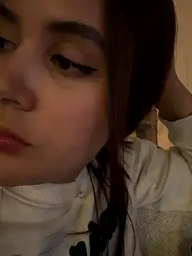 LexyRobert online show from October 2, 2025, 3:35 am