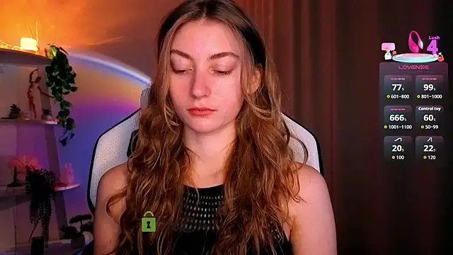 lady curls online show from March 26, 2026, 10:48 pm