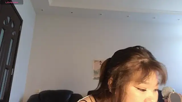 Snapshot of hoshina_sayeri chatting on March 3, 2026, 11:05 am hoshina sayeri online show from March 3, 2026, 11:05 am