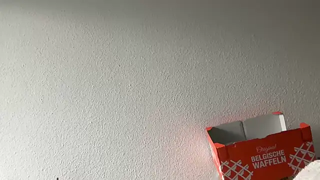 Snapshot of EmilyWi_ chatting on January 26, 2025, 2:41 pm EmilyWi online show from January 26, 2025, 2:41 pm