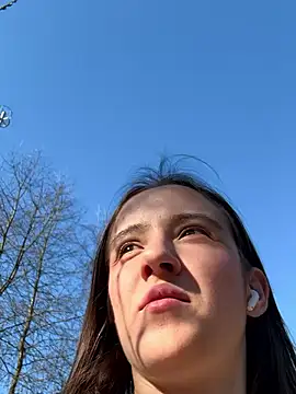 Snapshot of EmilyWi_ chatting on March 20, 2025, 1:59 pm EmilyWi online show from March 20, 2025, 1:59 pm