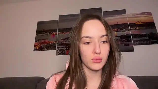 EmilyWi  online show from March 30, 2026, 9:05 pm