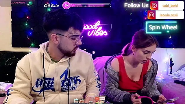 MrAndMrsSavage online show from December 8, 2024, 8:04 pm