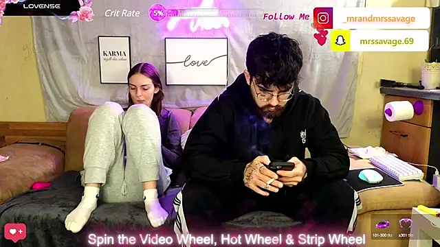 MrAndMrsSavage online show from January 23, 2025, 4:04 pm