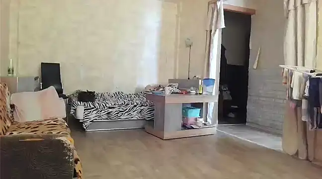 Snapshot of AgnichBan chatting on February 23, 2025, 5:45 am AgnichBan online show from February 23, 2025, 5:45 am