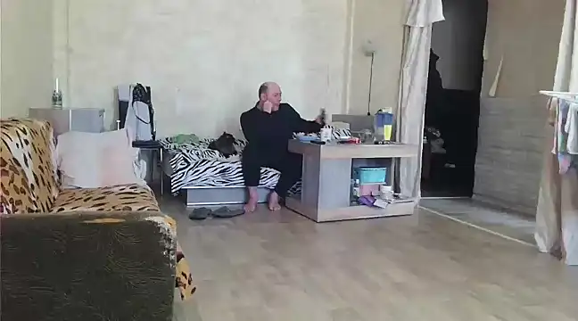 Snapshot of AgnichBan chatting on March 3, 2025, 6:15 am AgnichBan online show from March 3, 2025, 6:15 am