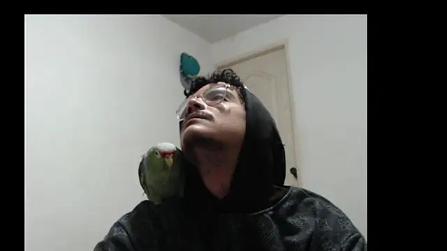 creamyadvisor01 online show from March 6, 2025, 12:52 pm