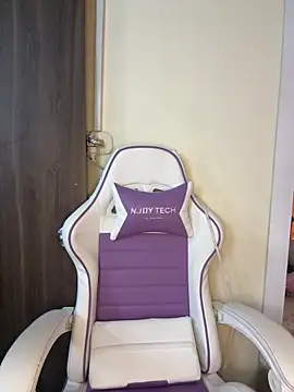 MOMALANA online show from October 26, 2025, 12:05 am