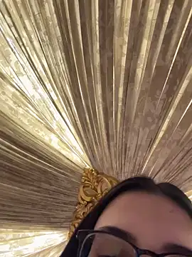 YeKaterinas online show from December 25, 2024, 7:13 pm