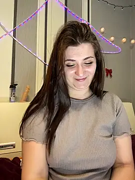 Jadelli online show from February 19, 2025, 9:03 pm