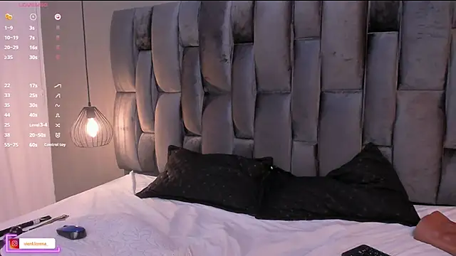 Snapshot of Lorena_Vieira_ chatting on February 23, 2025, 10:53 pm Lorena Vieira online show from February 23, 2025, 10:53 pm