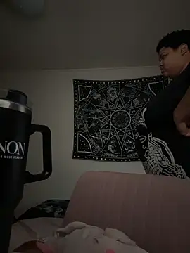 Ectorius online show from April 2, 2026, 12:58 pm