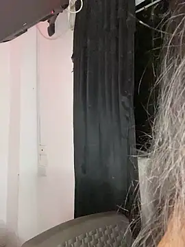 Snapshot of Sophie__Carter_ chatting on February 8, 2026, 5:22 am Sophie Carter online show from February 8, 2026, 5:22 am