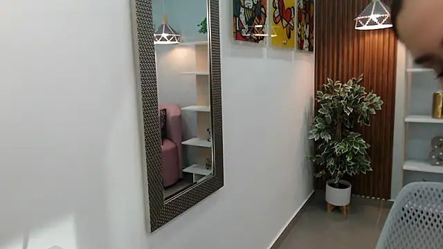 Dalila Sky online show from March 6, 2026, 6:04 pm