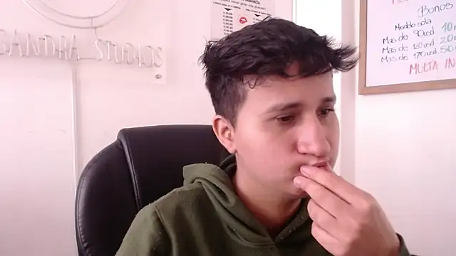 Im Milan Rs online show from April 5, 2026, 7:11 pm