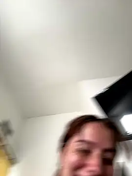 HannaSmiith online show from September 22, 2025, 2:41 pm