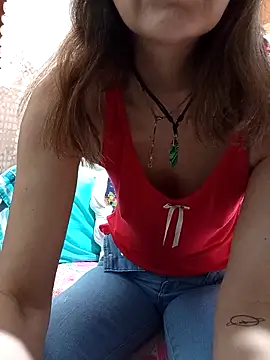 Snapshot of NanitaFun chatting on October 3, 2025, 3:03 am NanitaFun online show from October 3, 2025, 3:03 am