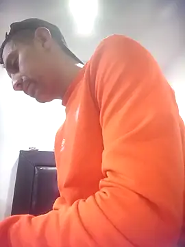 jeremiabello online show from December 5, 2025, 9:00 pm