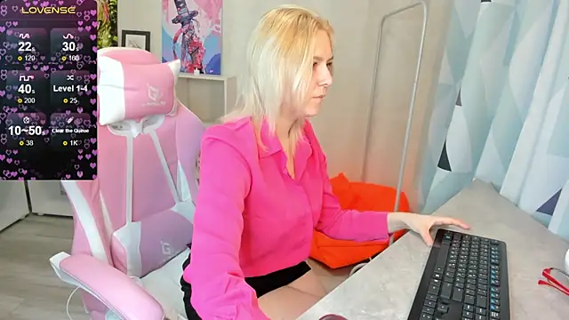 Snapshot of Jane_Broks chatting on January 16, 2025, 12:45 am Jane Broks online show from January 16, 2025, 12:45 am