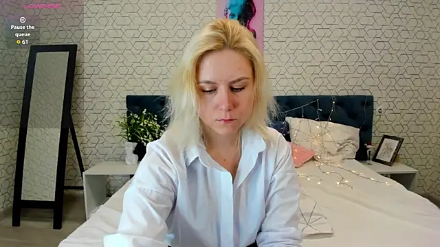 Snapshot of Jane_Broks chatting on March 3, 2025, 12:26 am Jane Broks online show from March 3, 2025, 12:26 am