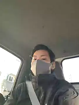 Snapshot of da--------i chatting on December 2, 2024, 11:18 pm da--------i online show from December 2, 2024, 11:18 pm