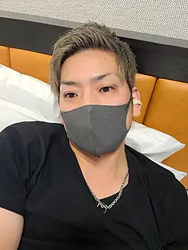 Snapshot of da--------i chatting on November 7, 2025, 3:01 pm da--------i online show from November 7, 2025, 3:01 pm