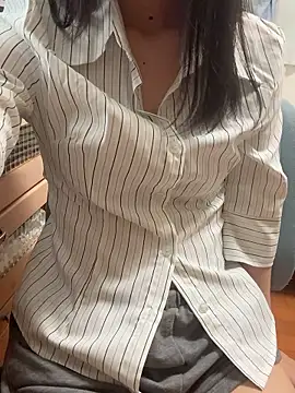 Mei 0906 online show from October 4, 2025, 6:00 am