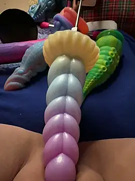 luisa1 online show from March 1, 2025, 7:26 pm