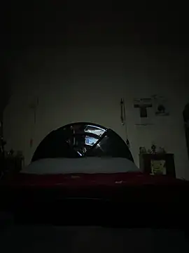 Snapshot of Miky_21 chatting on March 12, 2025, 1:58 am Miky 21 online show from March 12, 2025, 1:58 am