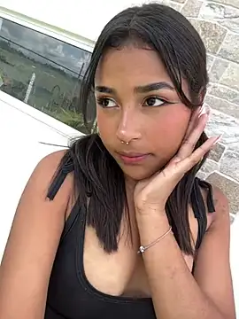 Mariangel 11 online show from December 5, 2024, 4:01 pm