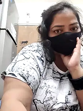 zeepe19 online show from October 21, 2025, 2:56 am