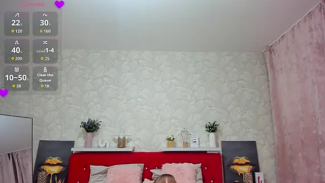 Snapshot of KattyPeachX chatting on May 20, 2026, 1:23 am KattyPeachX online show from May 20, 2026, 1:23 am